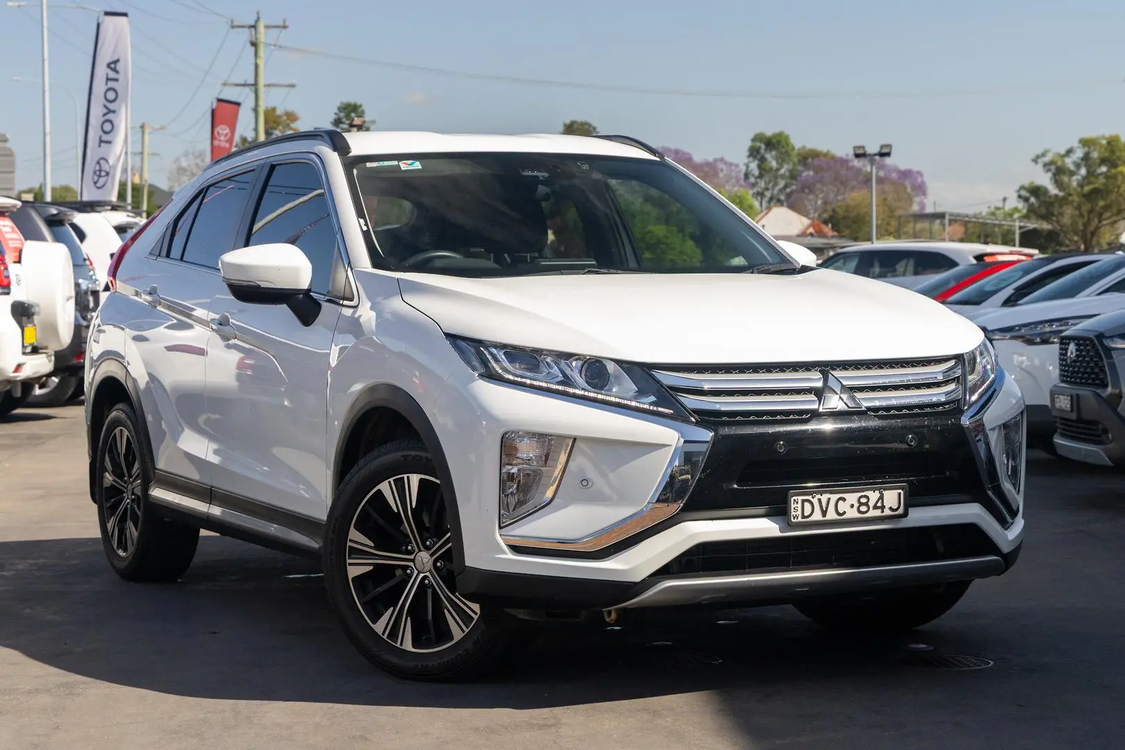 2017 Mitsubishi Eclipse Cross Gallery Image 1