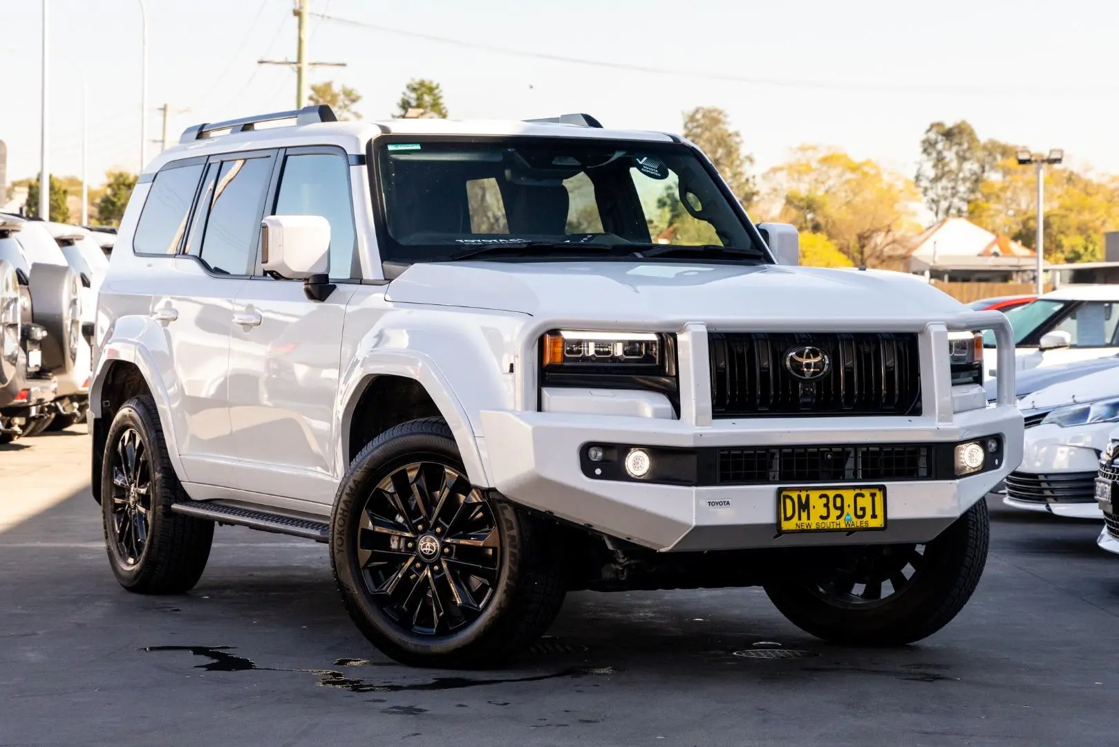 2024 Toyota Landcruiser Prado Gallery Image 1