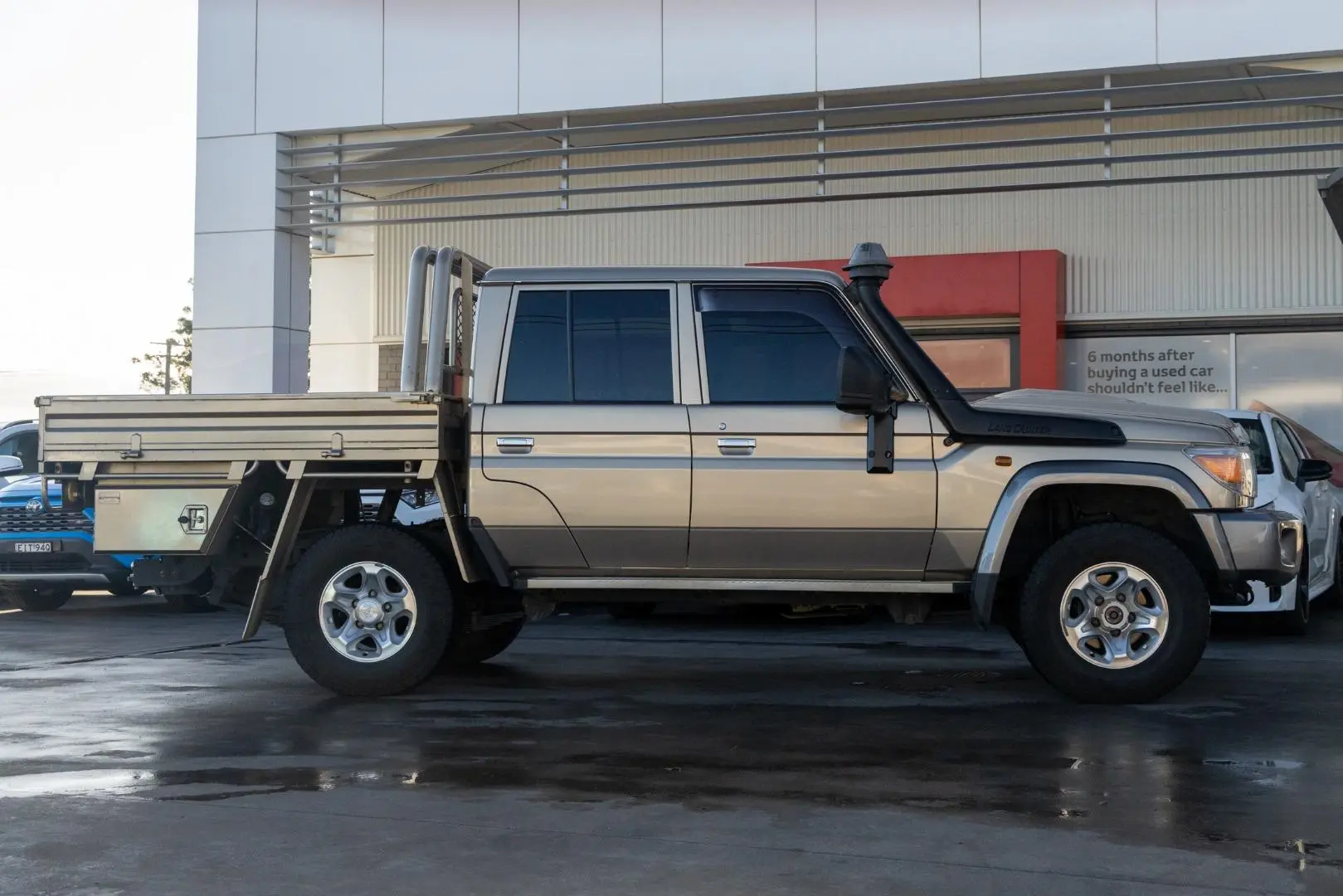 2017 Toyota Landcruiser Gallery Image 3
