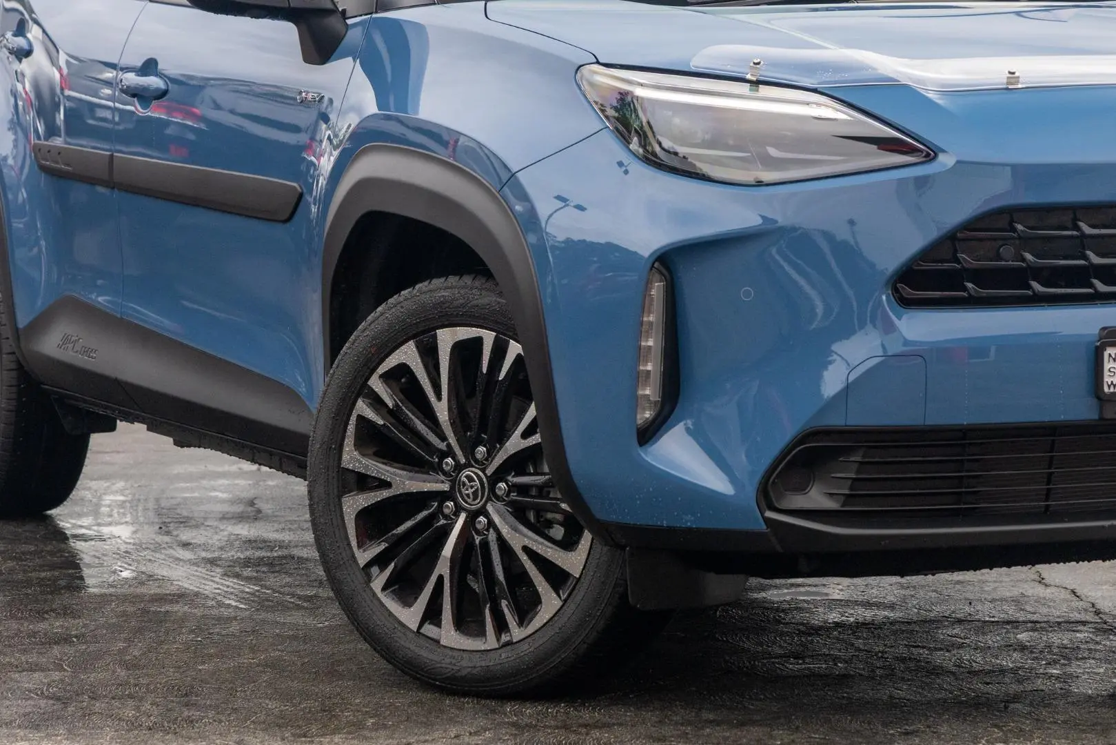 2025 Toyota Yaris Cross Gallery Image 6