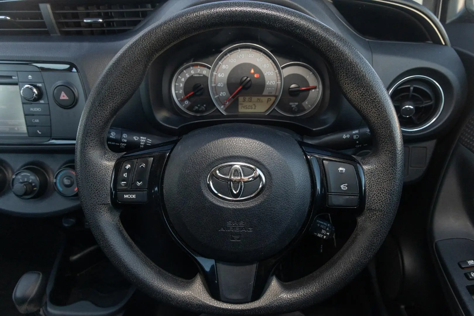 2019 Toyota Yaris Gallery Image 10