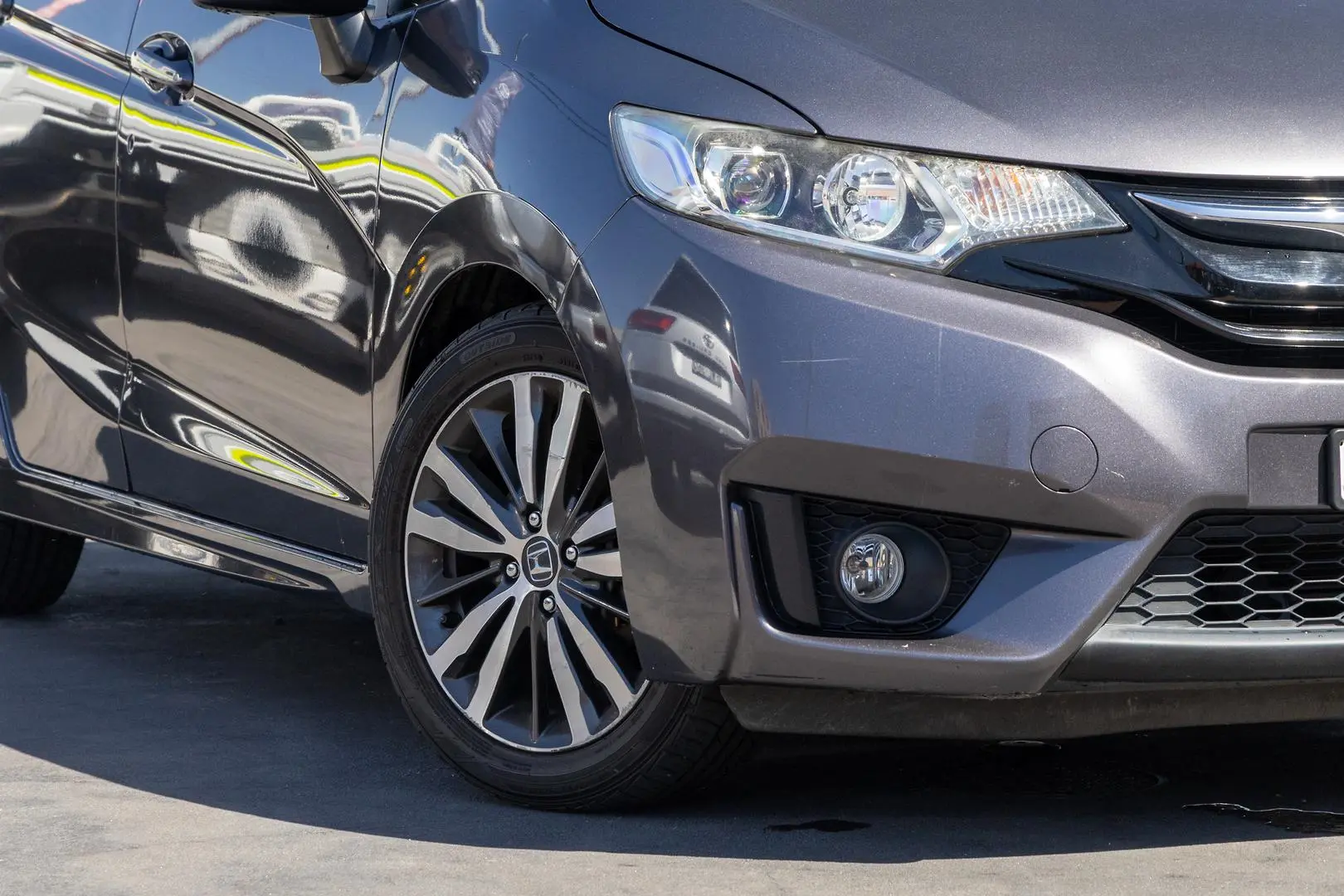 2017 Honda Jazz Gallery Image 6