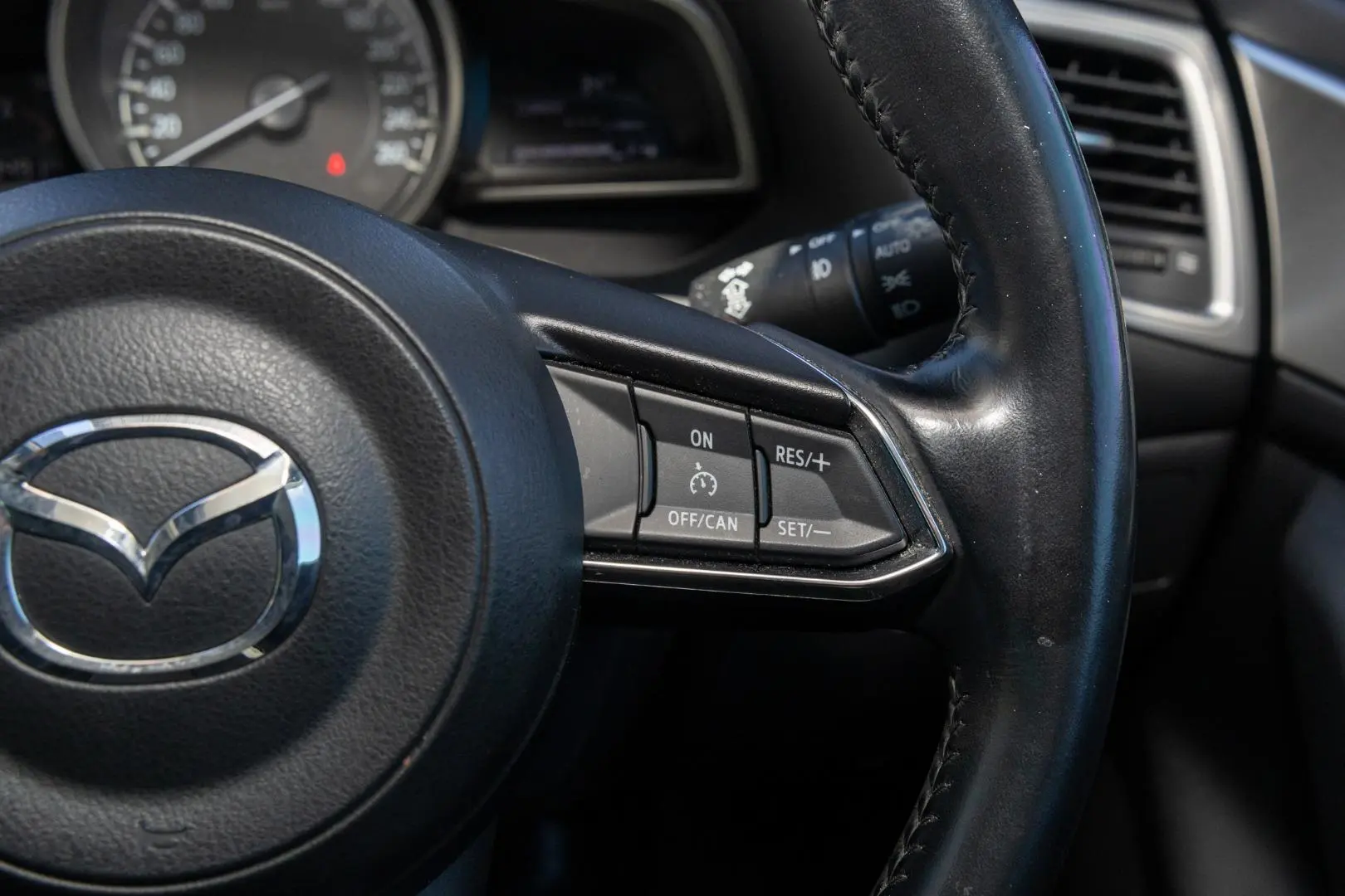 2017 Mazda 3 Gallery Image 12