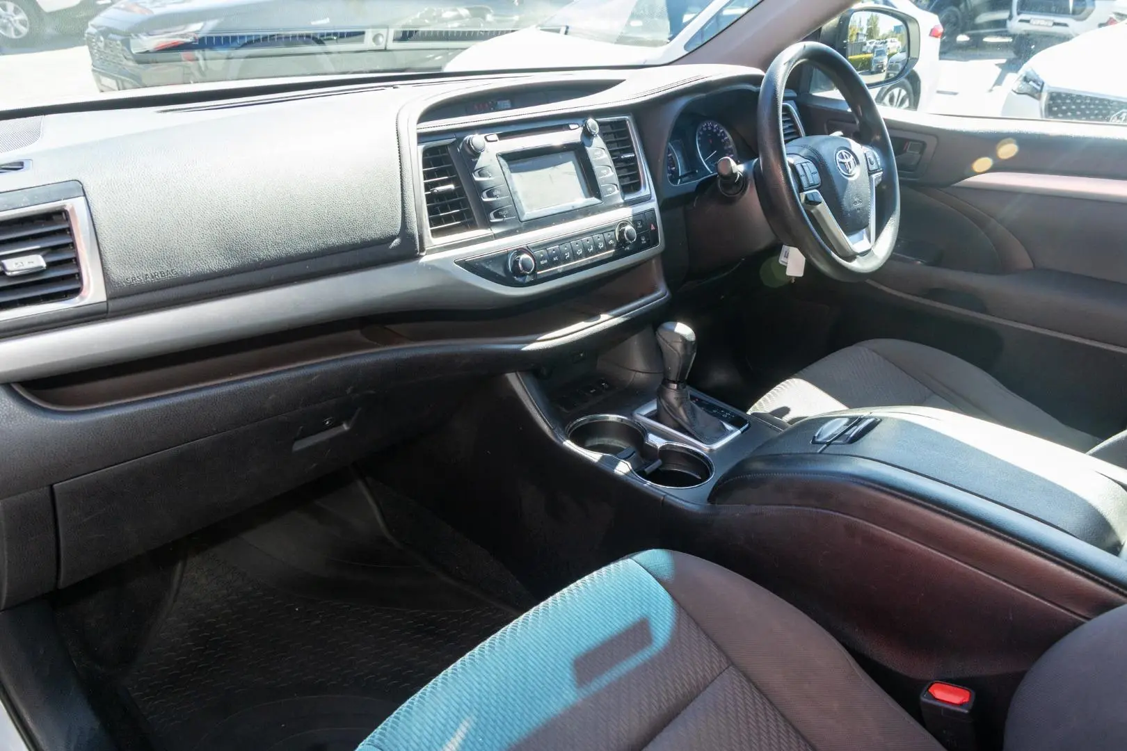 2018 Toyota Kluger Gallery Image 8