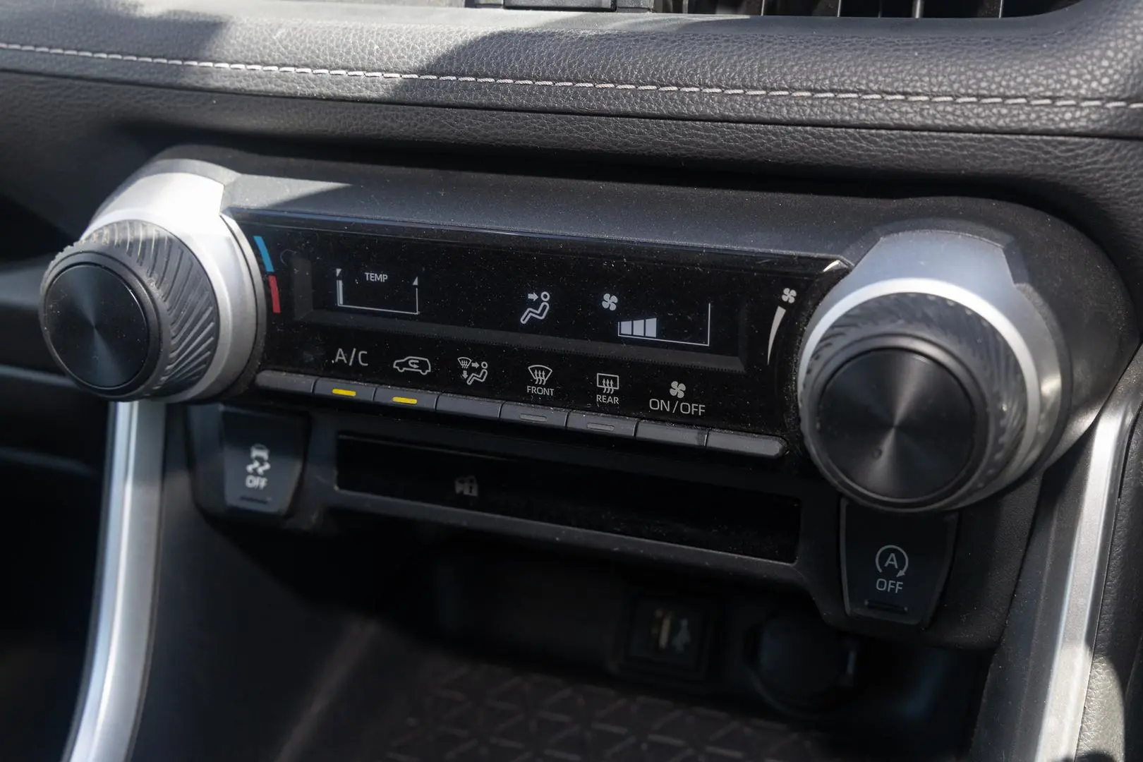 2023 Toyota RAV4 Gallery Image 16