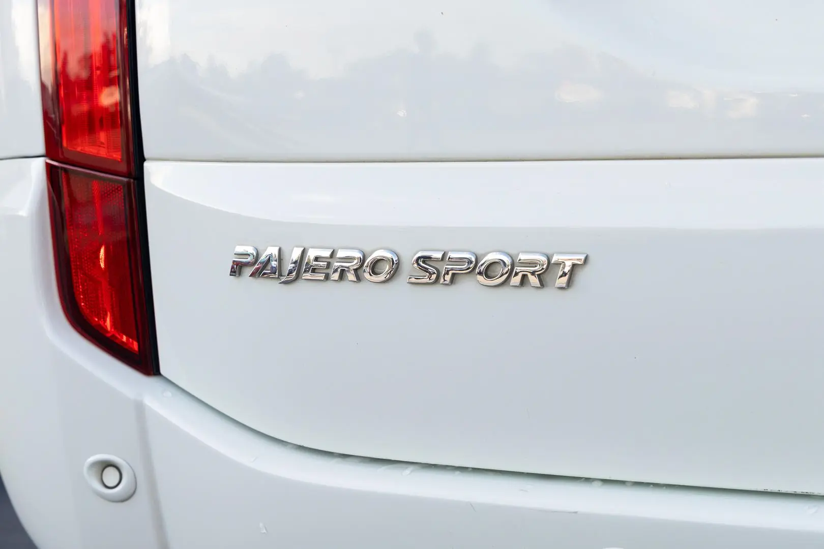 2017 Mitsubishi Pajero Sport Gallery Image 22