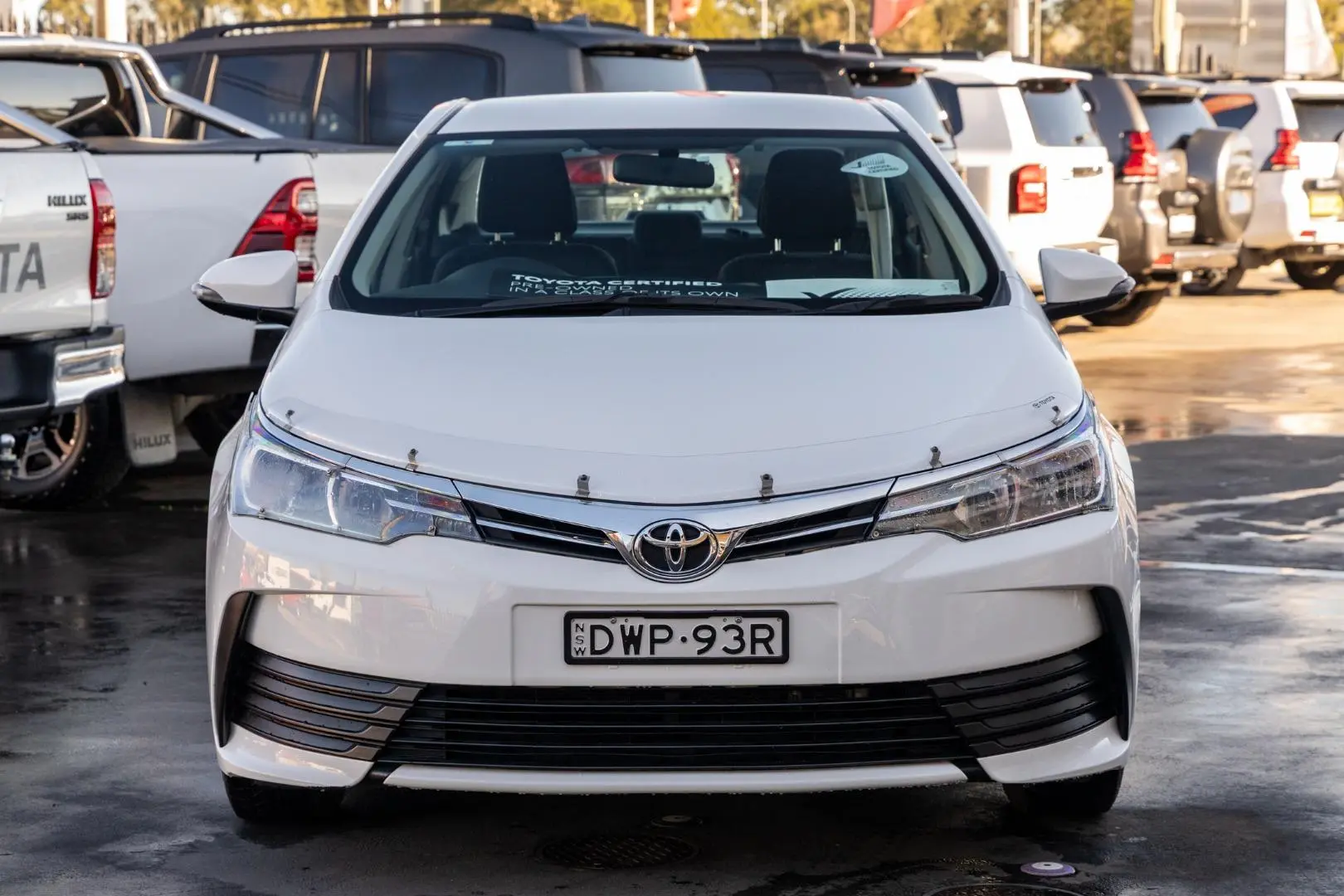 2018 Toyota Corolla Gallery Image 4