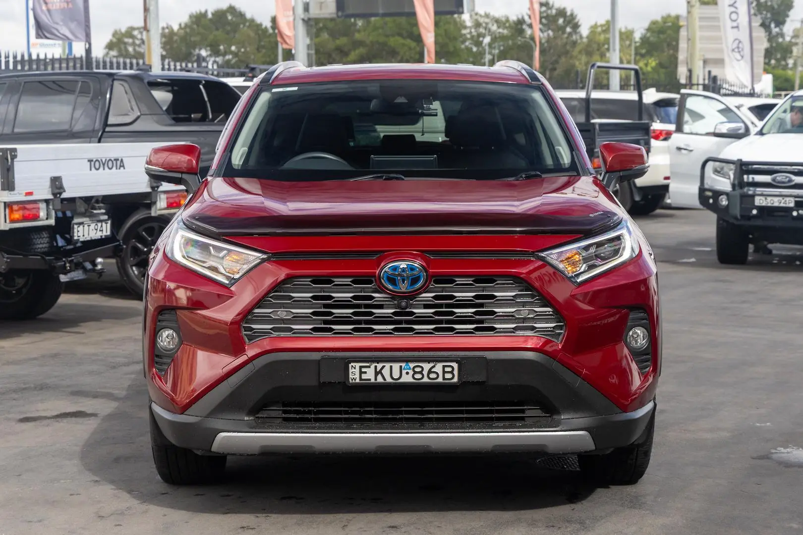 2020 Toyota RAV4 Gallery Image 4