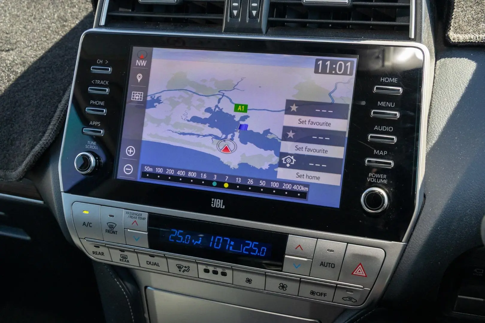 2021 Toyota Landcruiser Prado Gallery Image 14