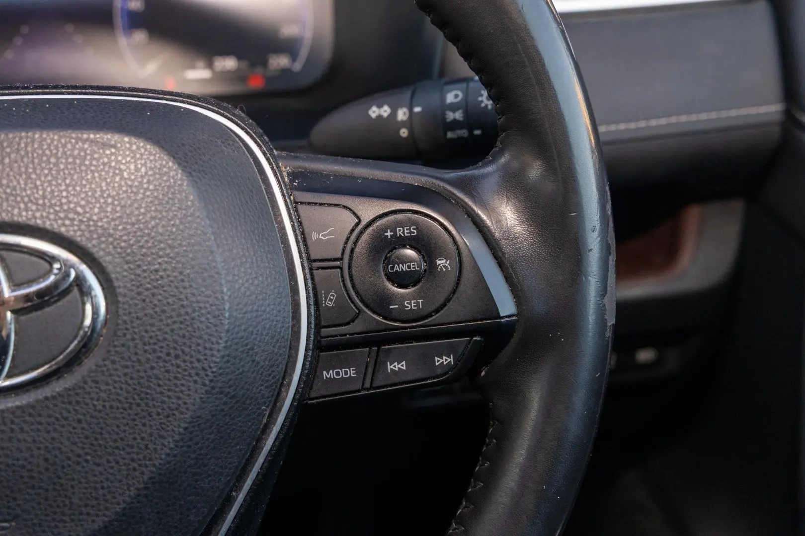 2023 Toyota RAV4 Gallery Image 12