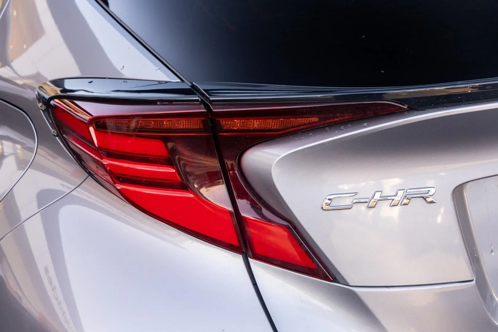 2020 Toyota C-HR Gallery Image 20