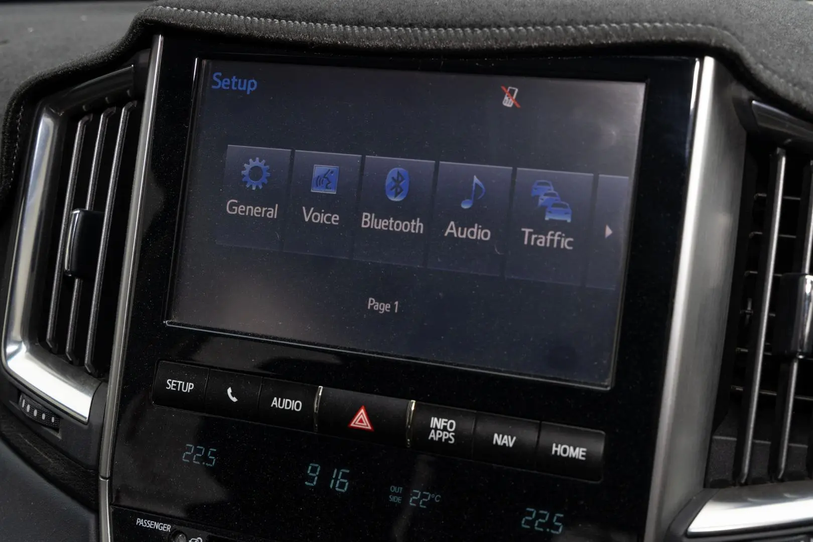 2018 Toyota Landcruiser Gallery Image 16