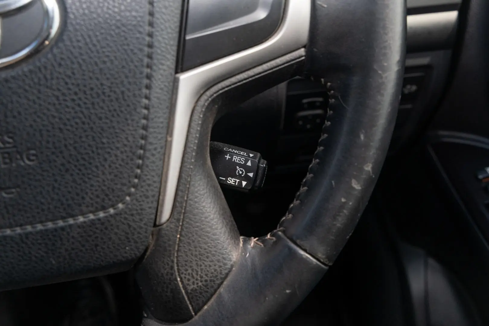 2017 Toyota Landcruiser Gallery Image 12