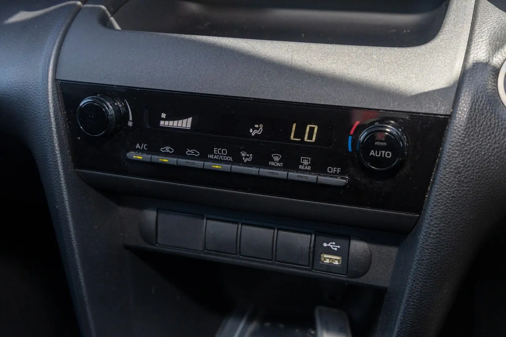 2022 Toyota Yaris Cross Gallery Image 16