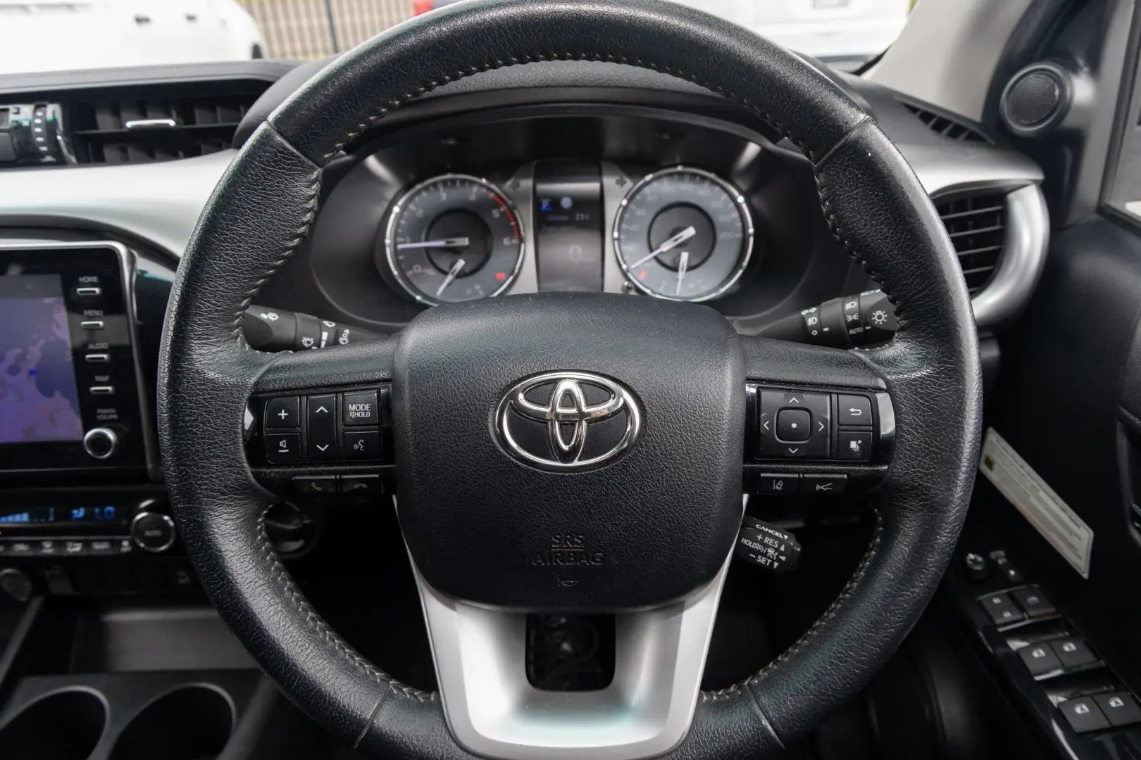 2021 Toyota Hilux Gallery Image 10