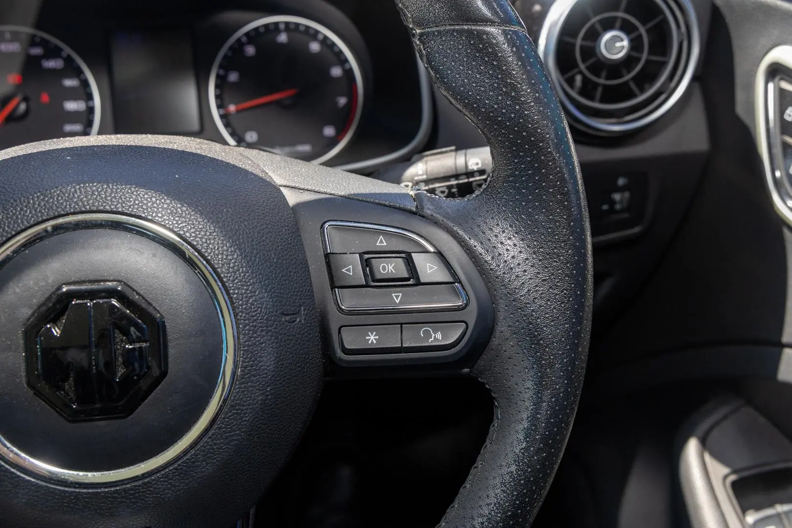 2019 MG ZS Gallery Image 12