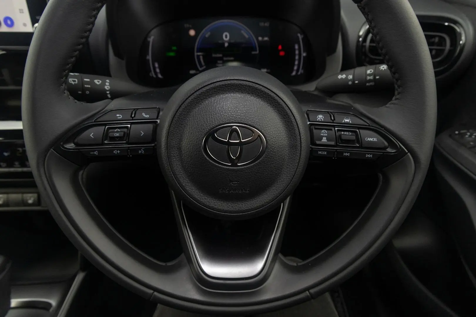 2025 Toyota Yaris Cross Gallery Image 10