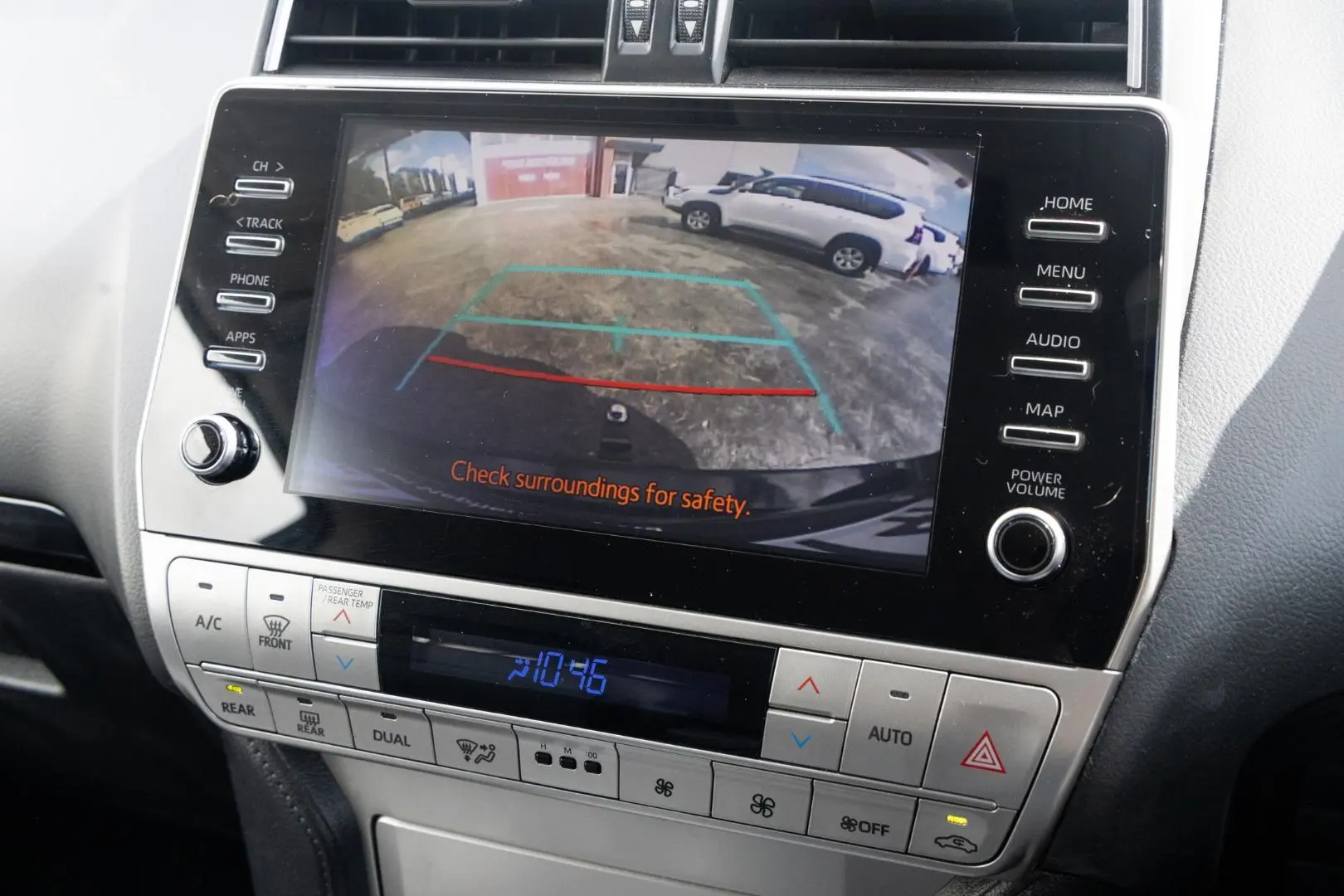 2021 Toyota Landcruiser Prado Gallery Image 15