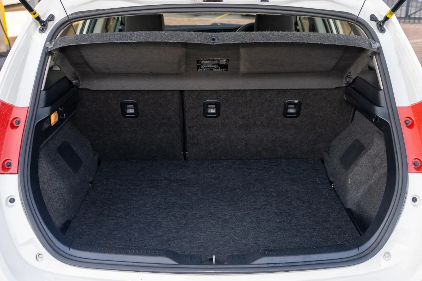 2014 Toyota Corolla Gallery Image 18