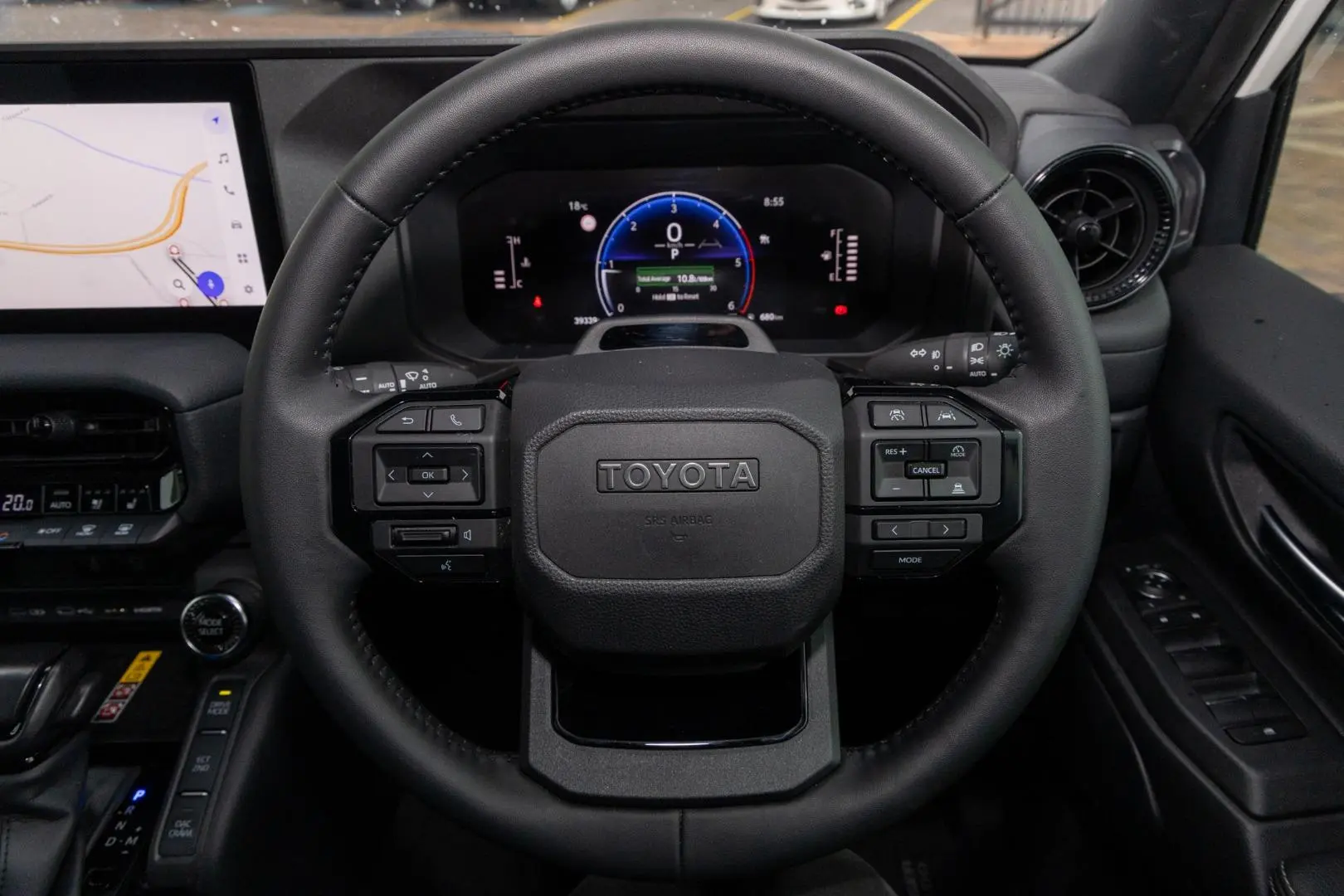 2025 Toyota Landcruiser Prado Gallery Image 10
