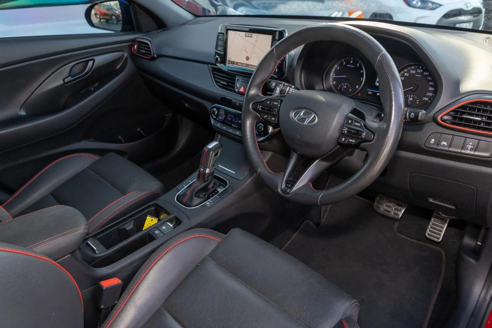 2019 Hyundai i30 Gallery Image 7