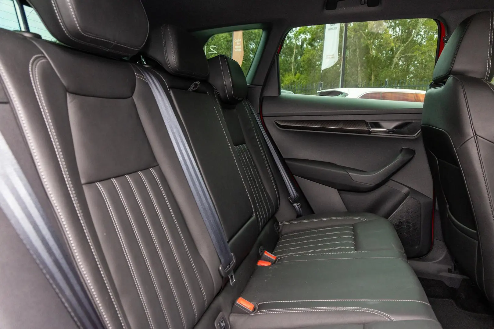 2020 SKODA Karoq Gallery Image 9