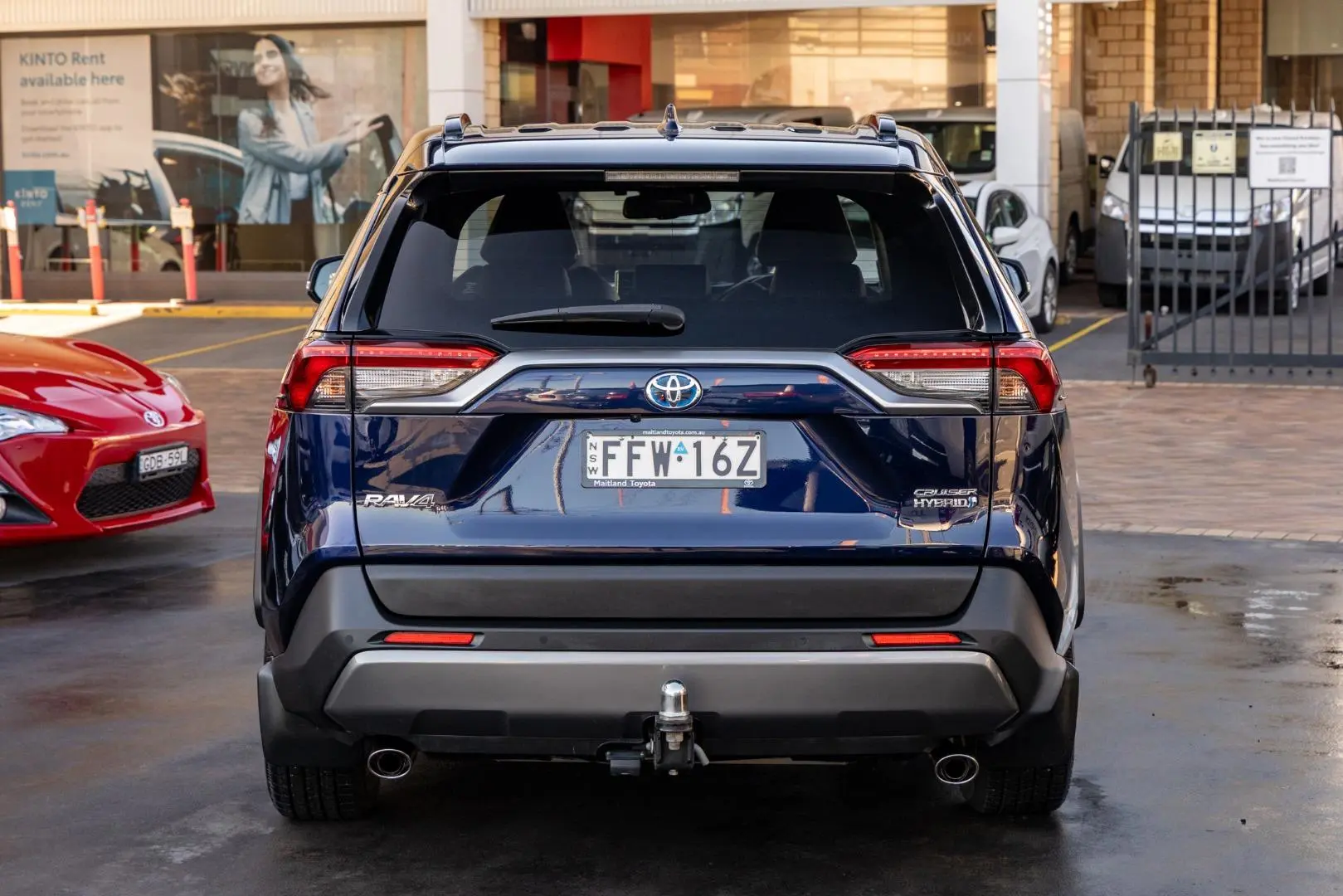2021 Toyota RAV4 Gallery Image 5