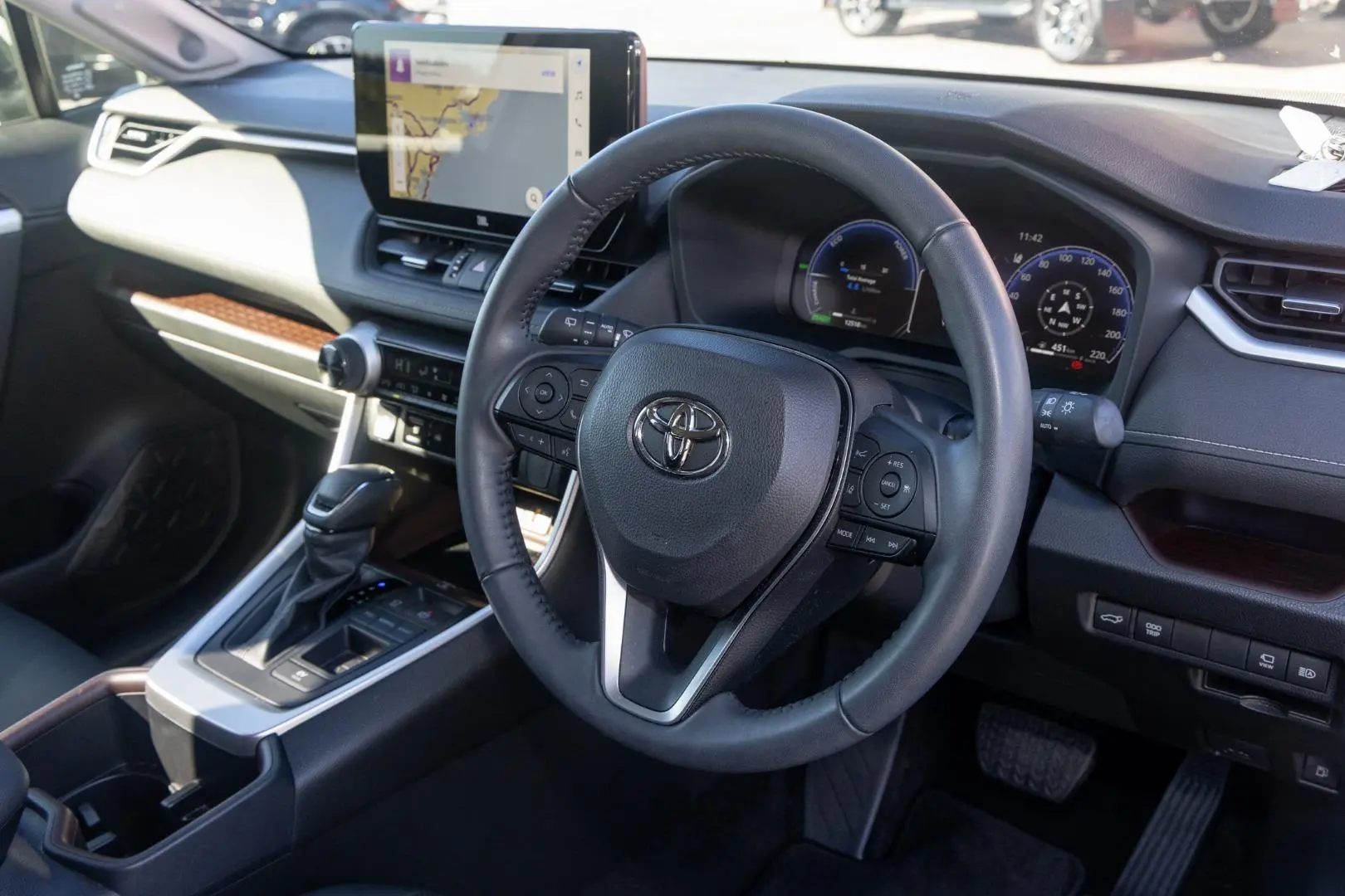 2024 Toyota RAV4 Gallery Image 7