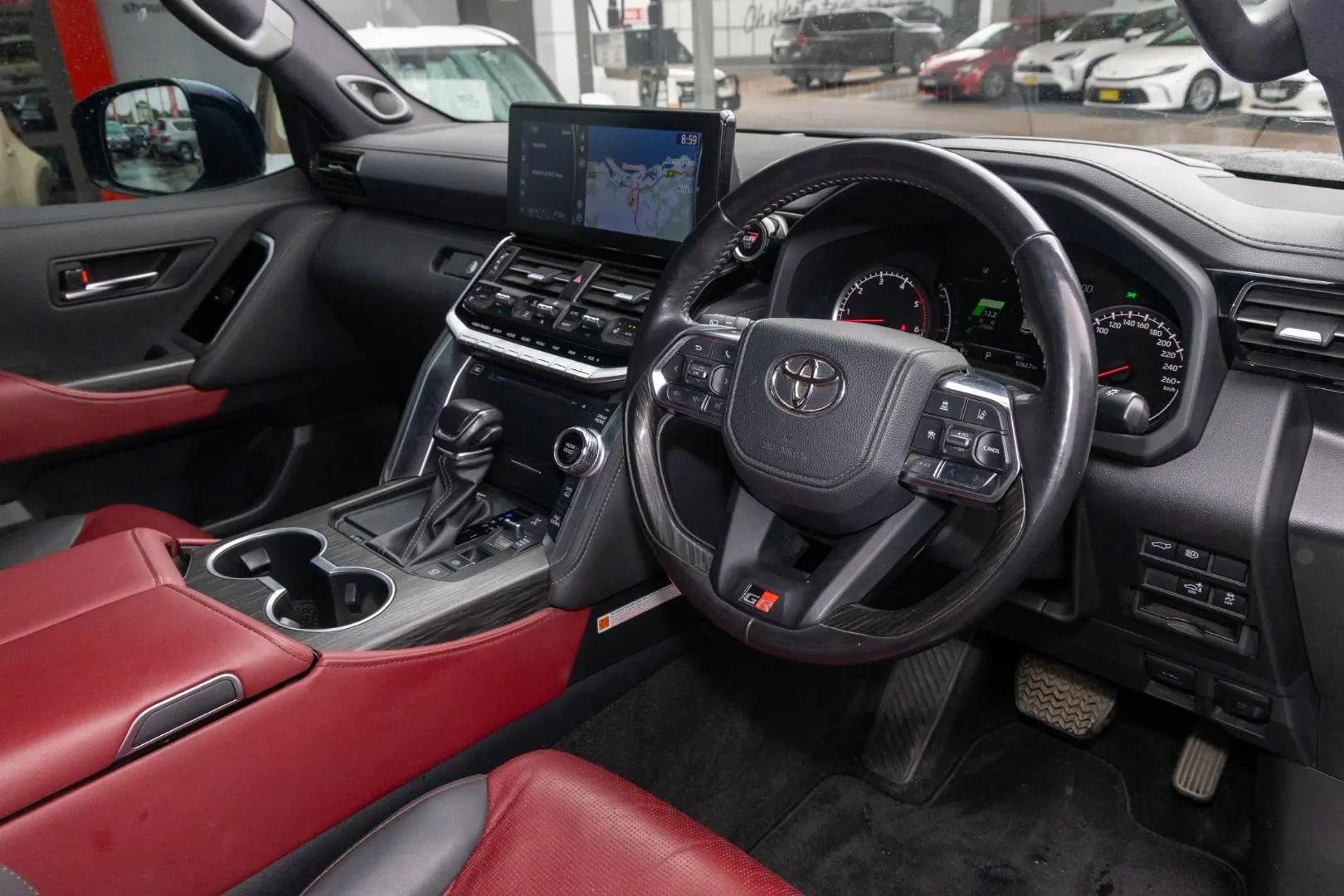 2022 Toyota Landcruiser Gallery Image 7