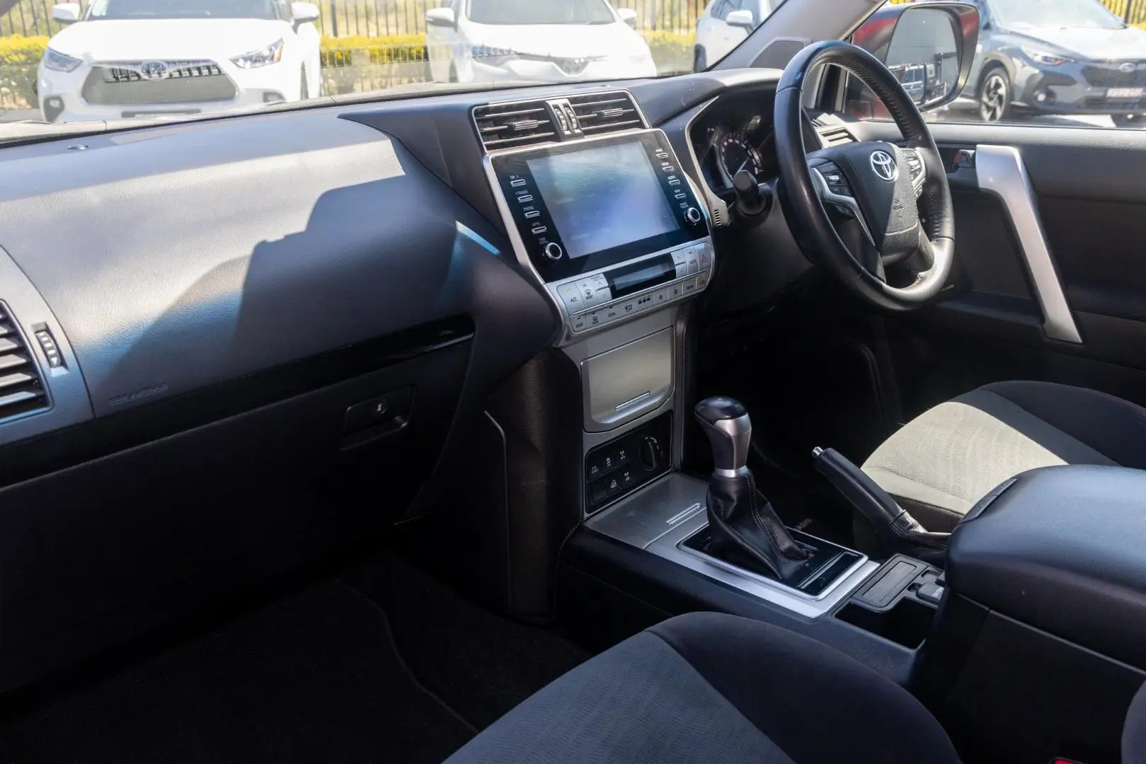 2021 Toyota Landcruiser Prado Gallery Image 8