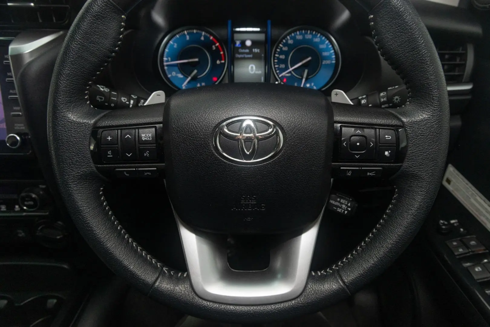 2020 Toyota Fortuner Gallery Image 10
