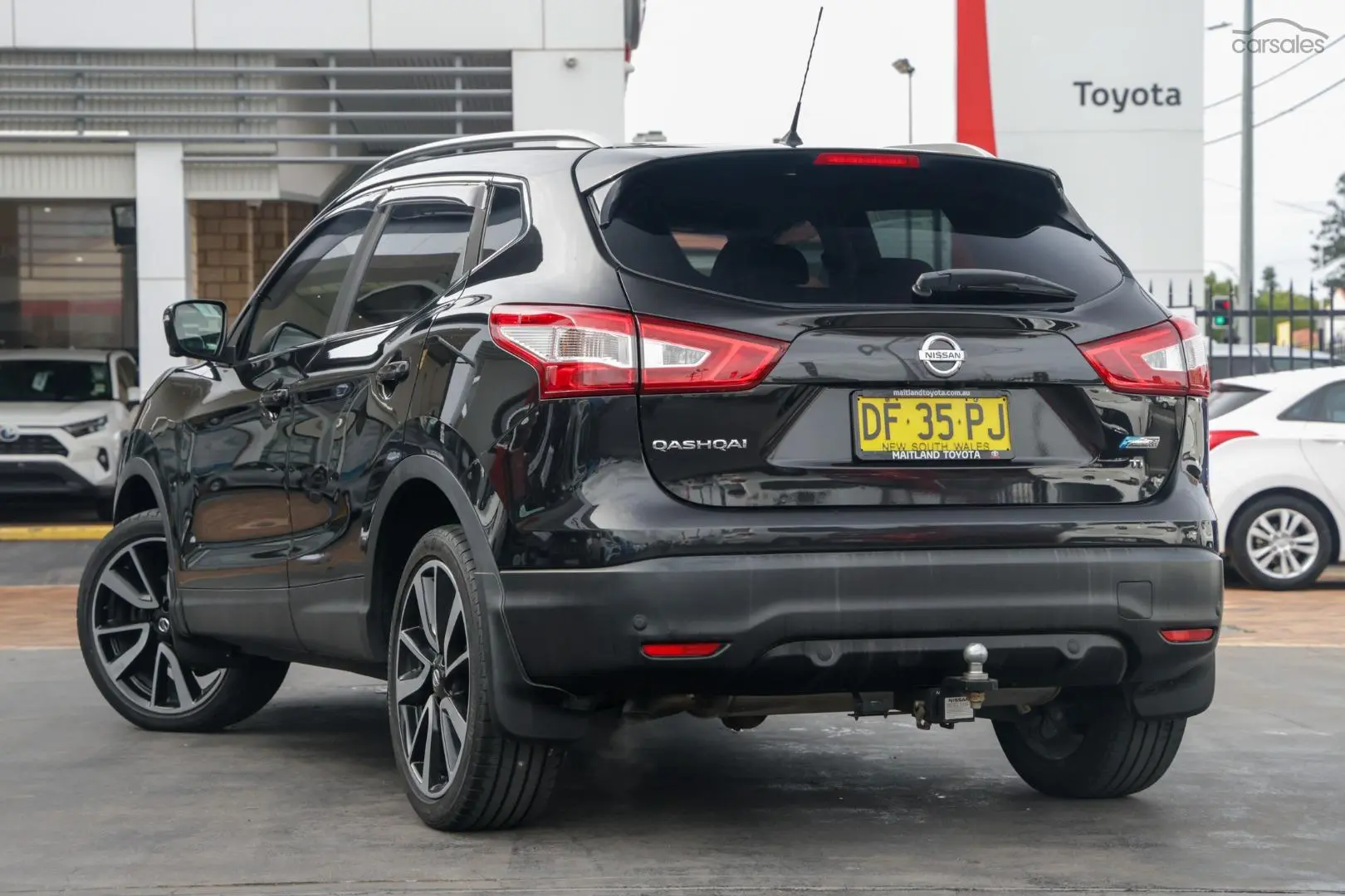 2015 Nissan QASHQAI Image 2