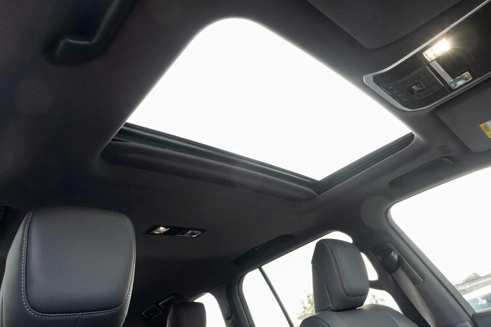 2023 Toyota Landcruiser Gallery Image 16