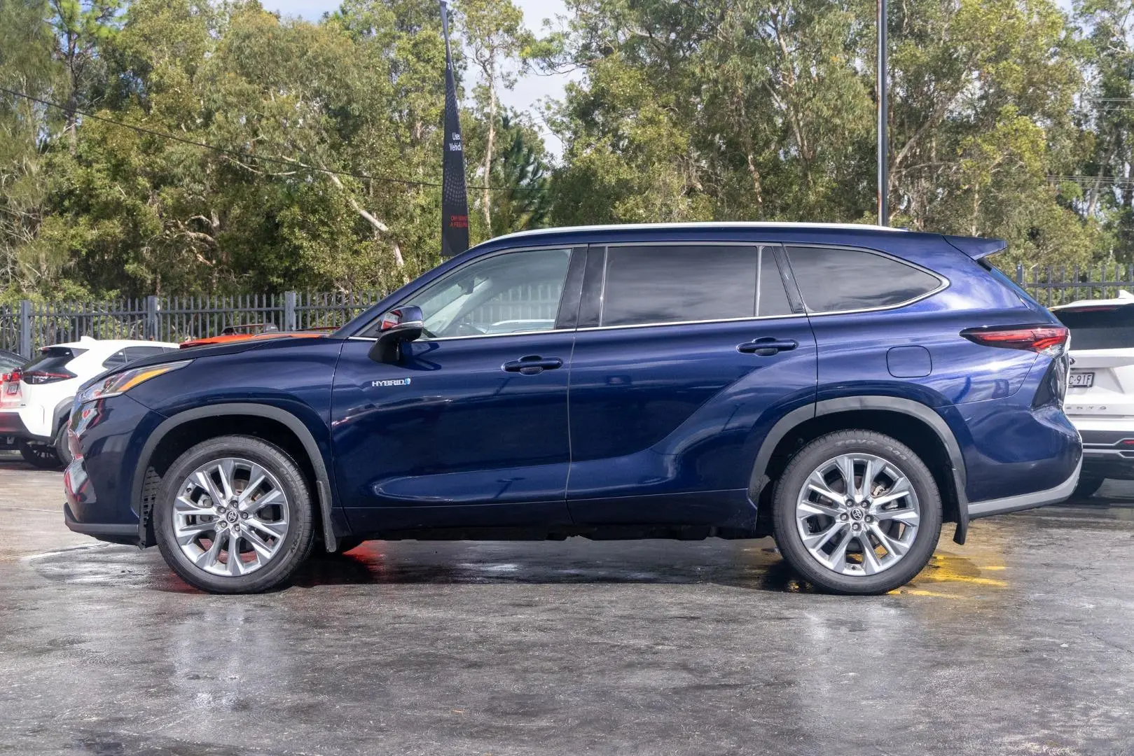 2024 Toyota Kluger Gallery Image 3
