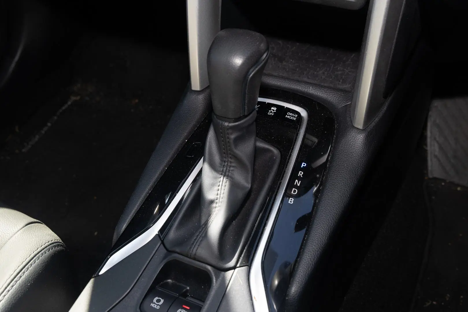 2023 Toyota Corolla Cross Gallery Image 17
