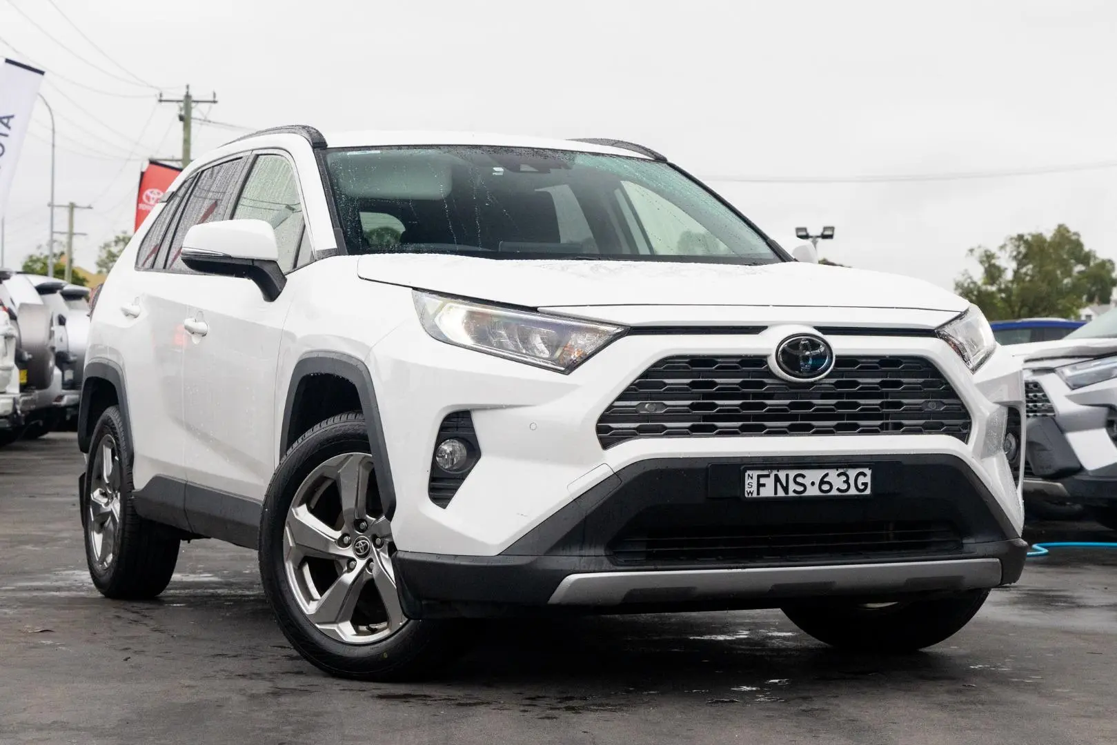 2020 Toyota Rav4 Gallery Image 1