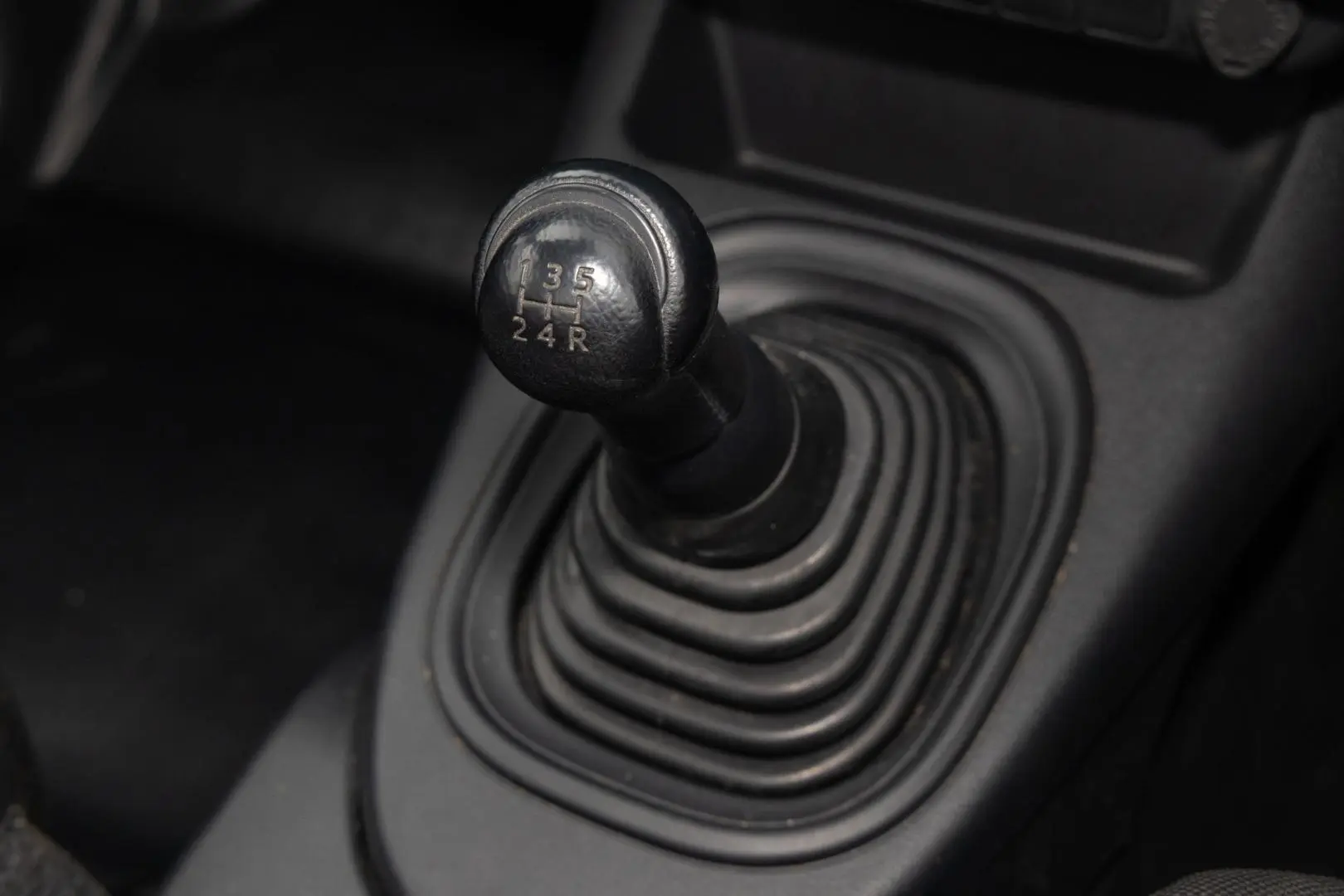 2020 Toyota Hilux Gallery Image 17