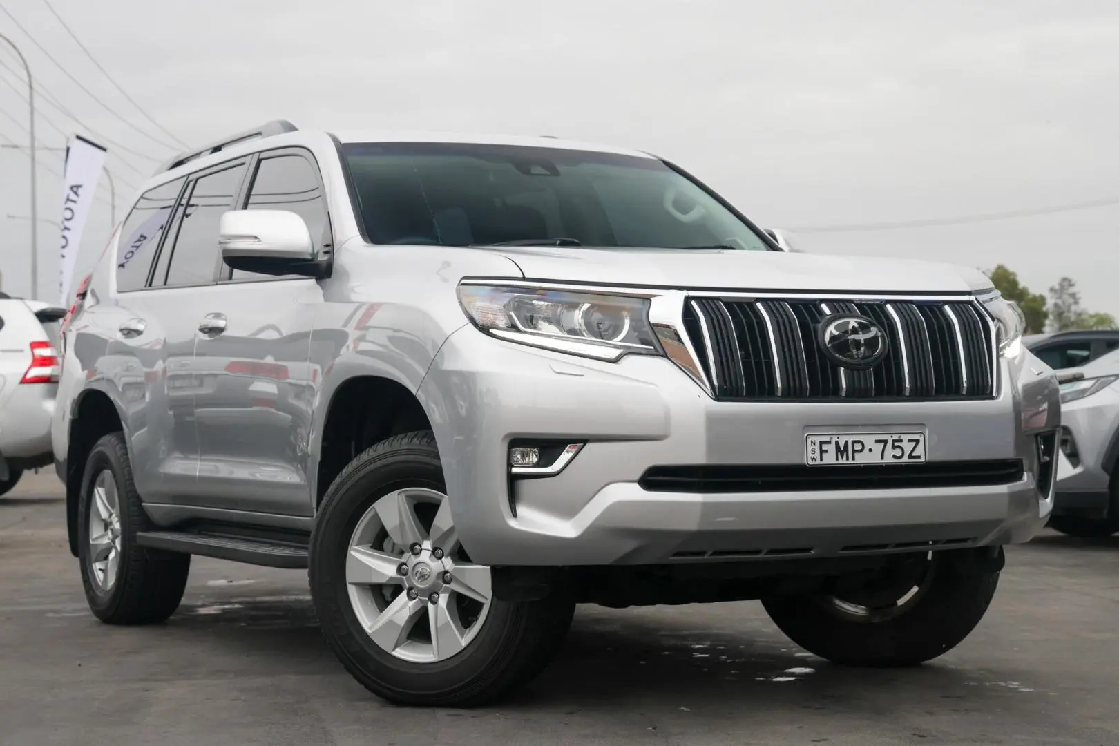 2019 Toyota Landcruiser Prado Gallery Image 1