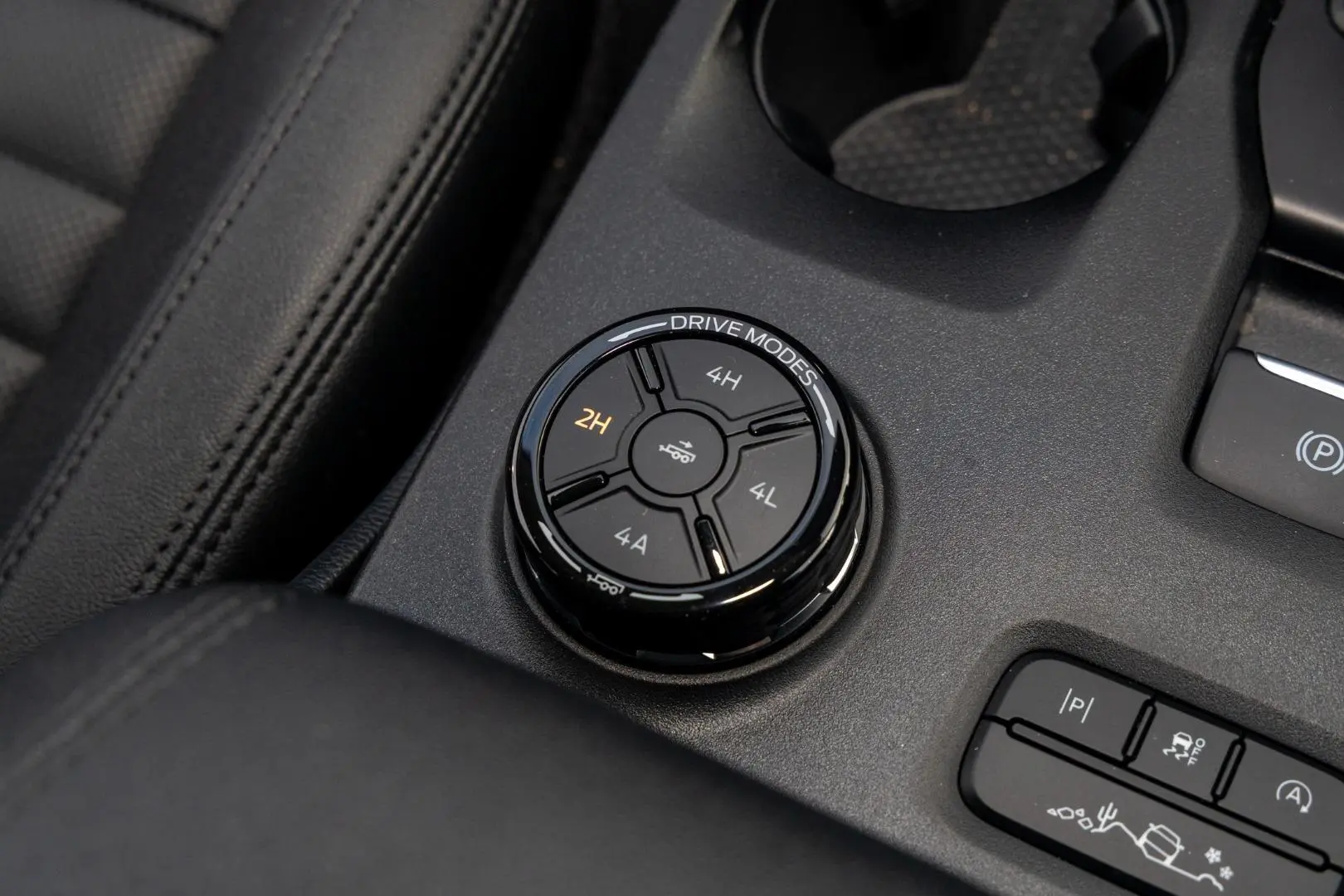2024 Ford Everest Gallery Image 18