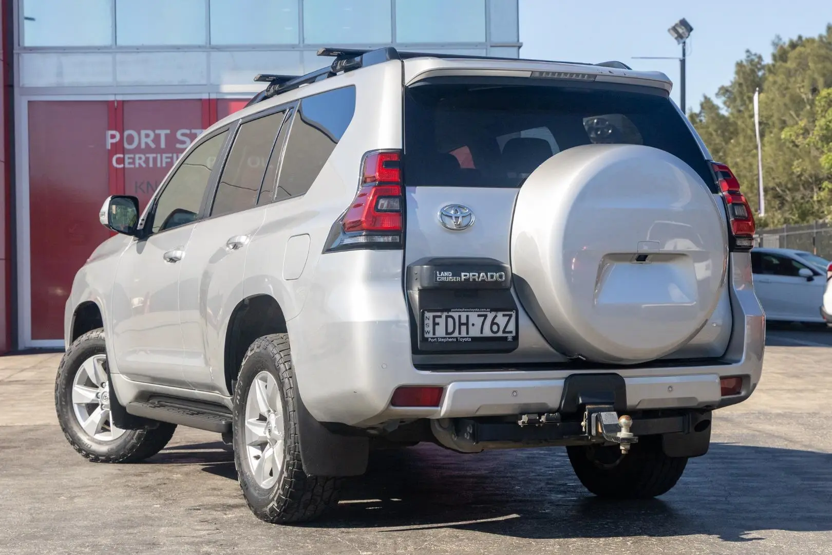 2019 Toyota Landcruiser Prado Gallery Image 2