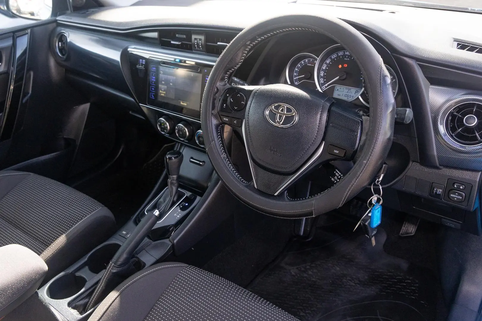 2016 Toyota Corolla Gallery Image 7