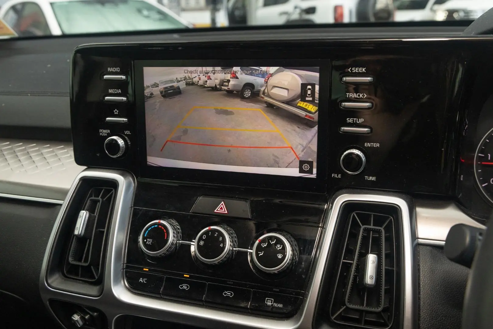 2021 Kia Sorento Gallery Image 15