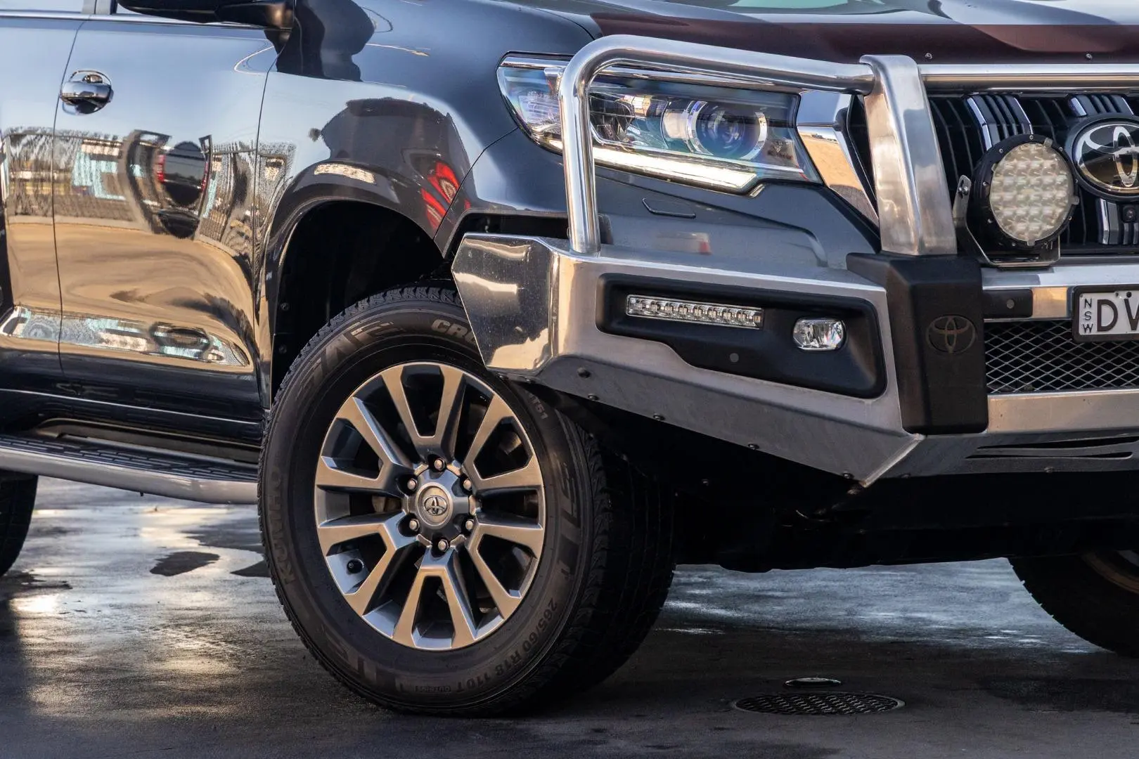 2018 Toyota Landcruiser Prado Gallery Image 6