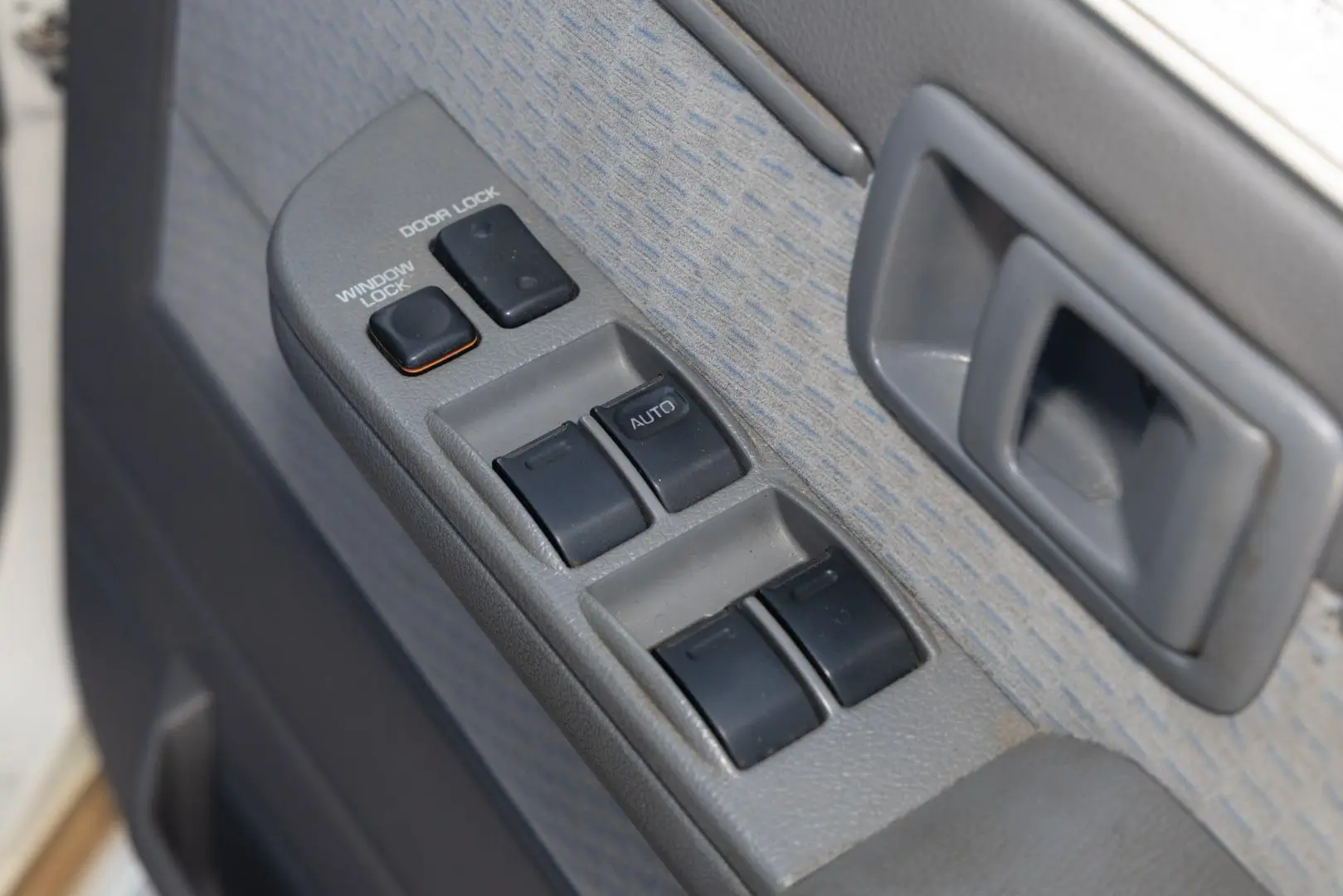 2019 Toyota Landcruiser Gallery Image 16
