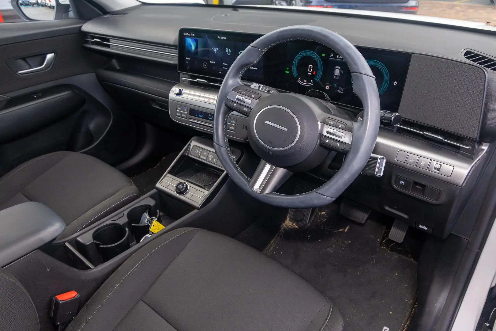 2025 Hyundai Kona Gallery Image 7