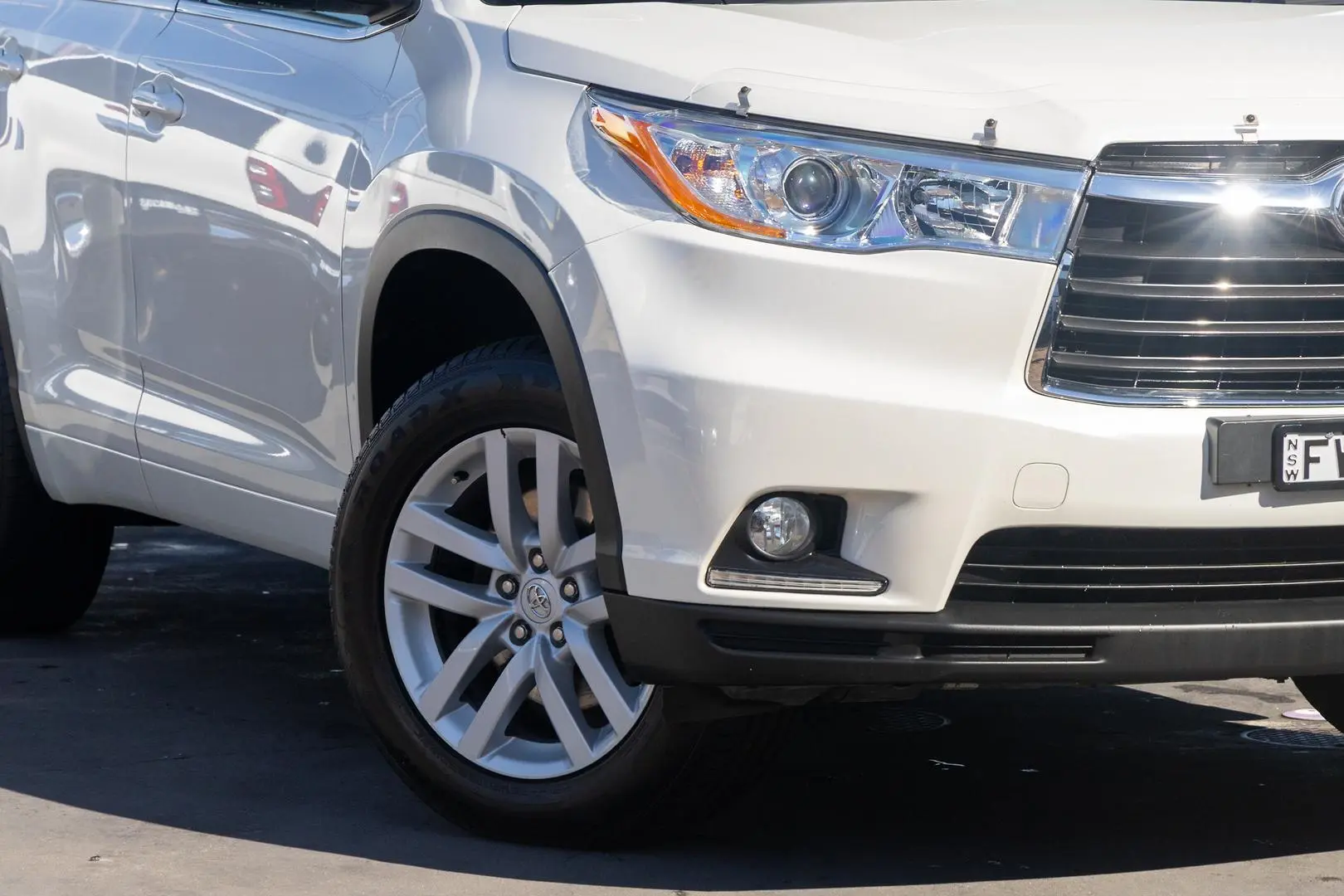 2015 Toyota Kluger Gallery Image 6