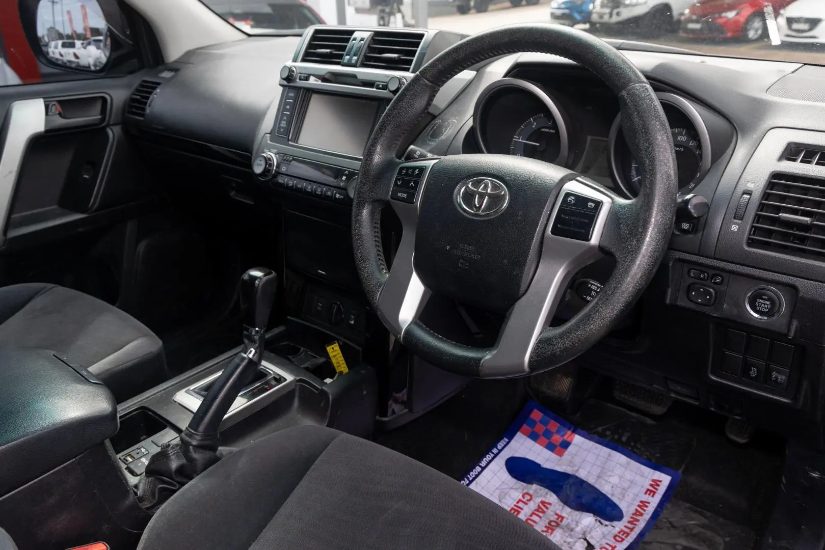 2015 Toyota Landcruiser Prado Gallery Image 7