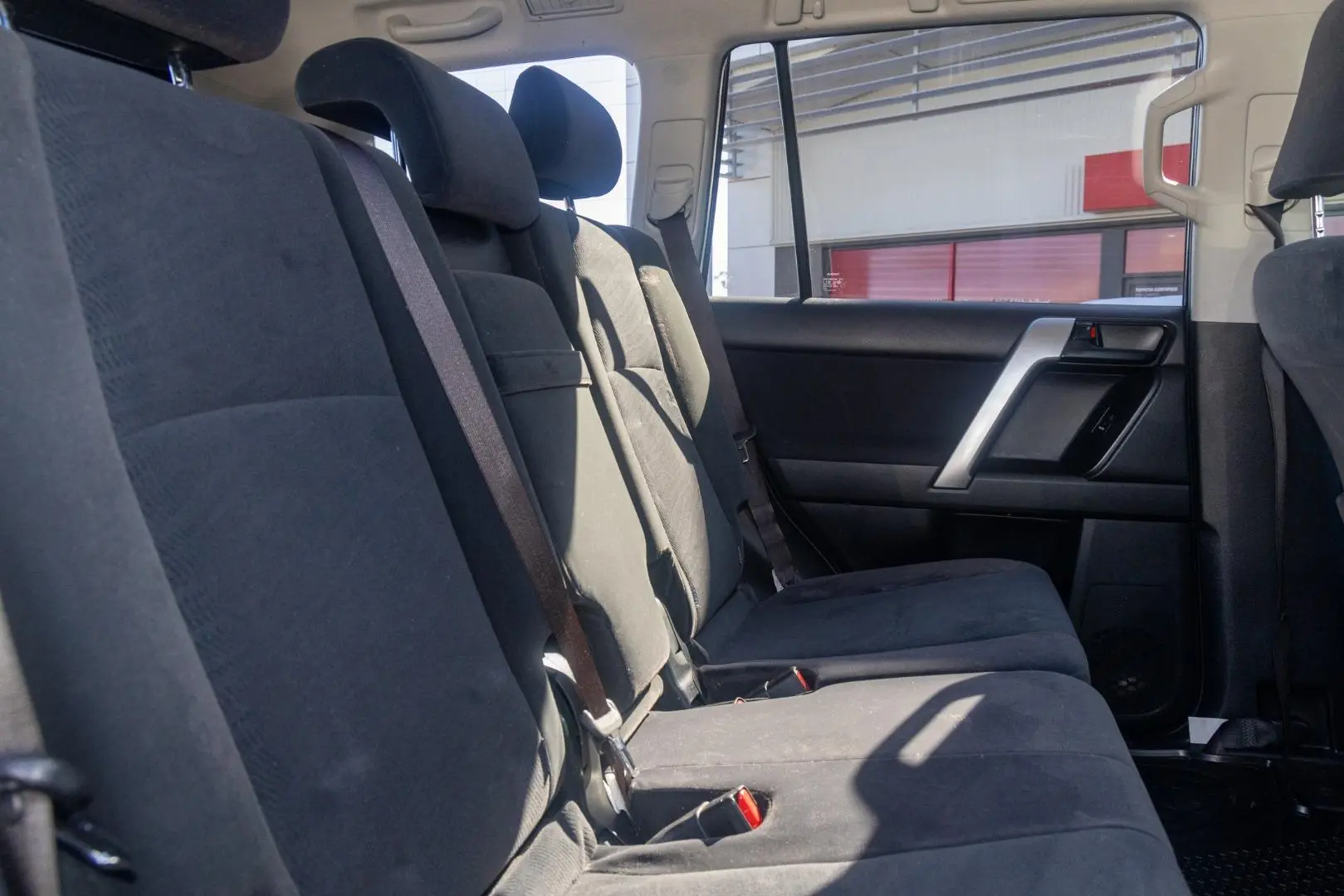 2020 Toyota Landcruiser Prado Gallery Image 9