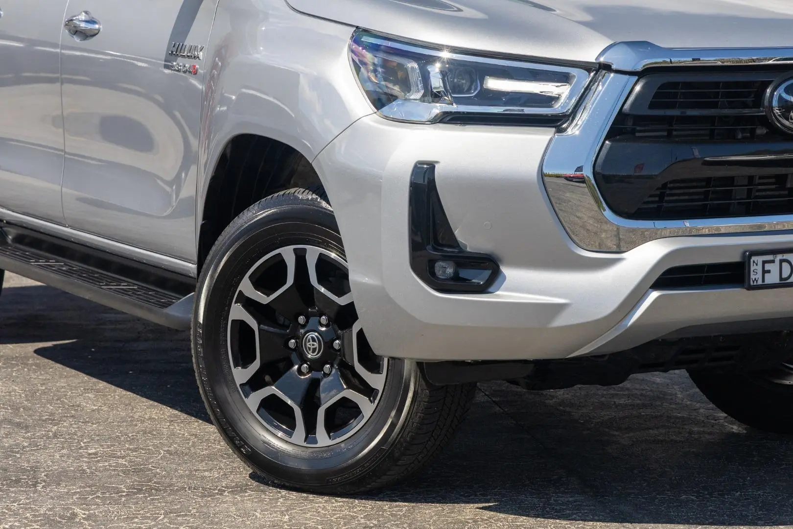 2023 Toyota Hilux Gallery Image 6