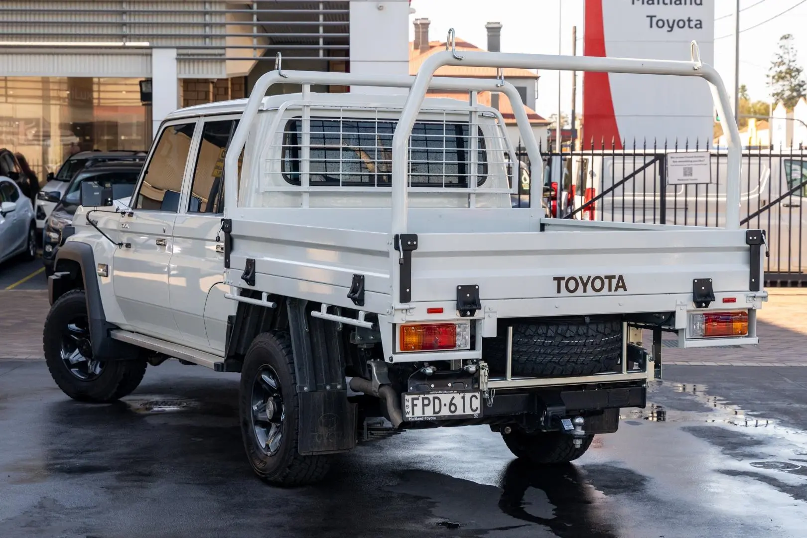 2025 Toyota Landcruiser Gallery Image 2